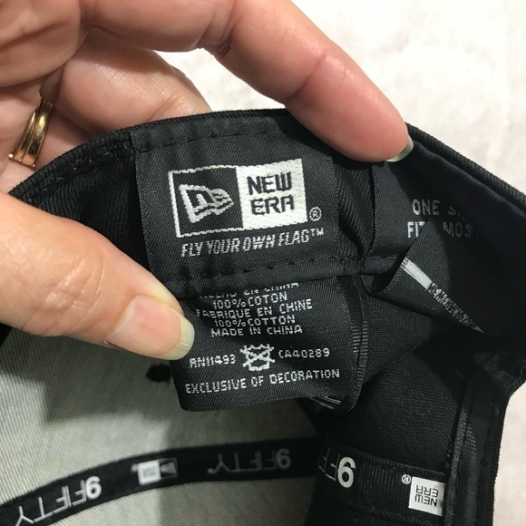 VINTAGE Miami Heat New Era 9Fifty Snapback Hat Spellout And Big Logo on back - Picture 13 of 14